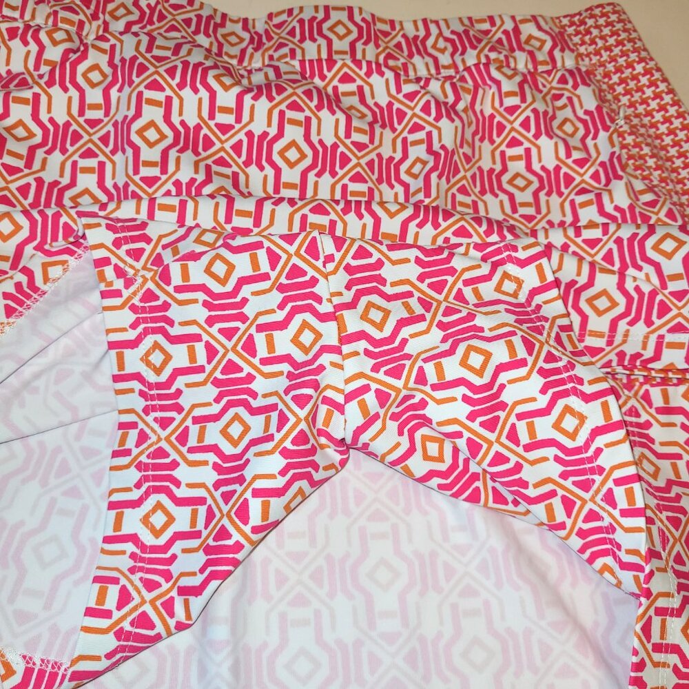 J. McLaughlin Palm Spring Catalina Cloth Skort in Mini Geo Glass - Picture 6 of 9